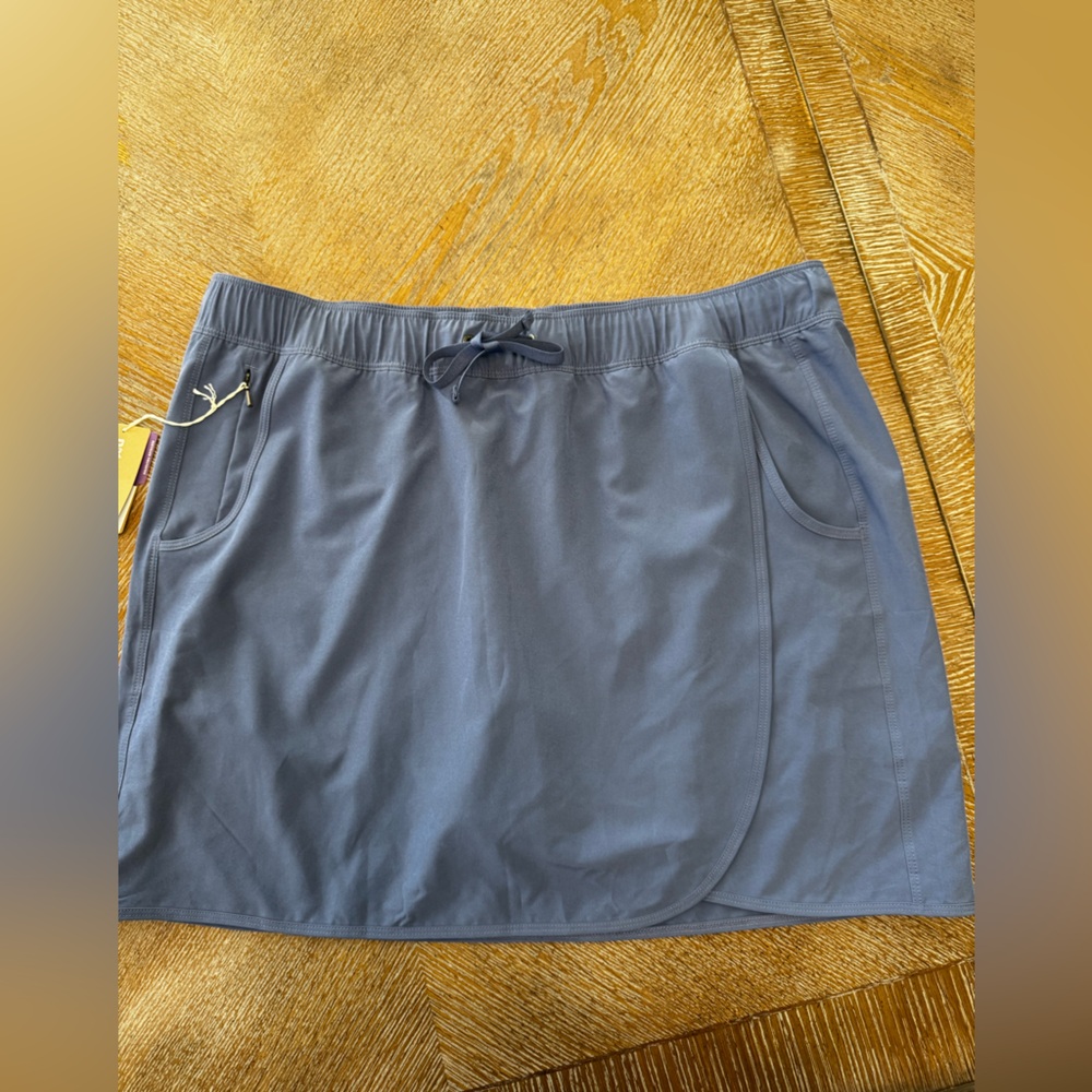 NWT Patagonia Blue Wrap Skort XL pockets Drawstring Waist 36” Inseam 17”